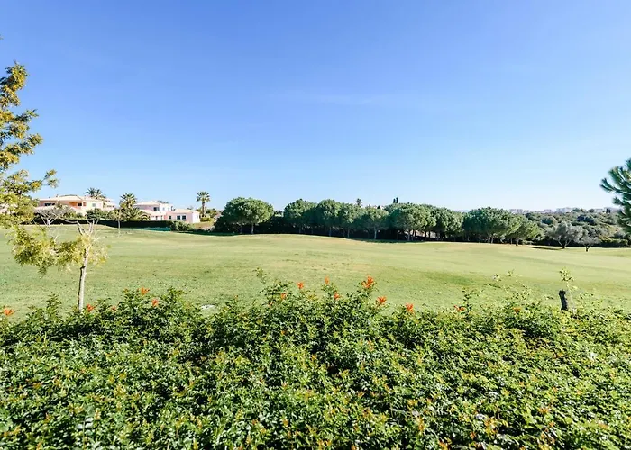 Boavista Golf Resort- Fairviews Вилла